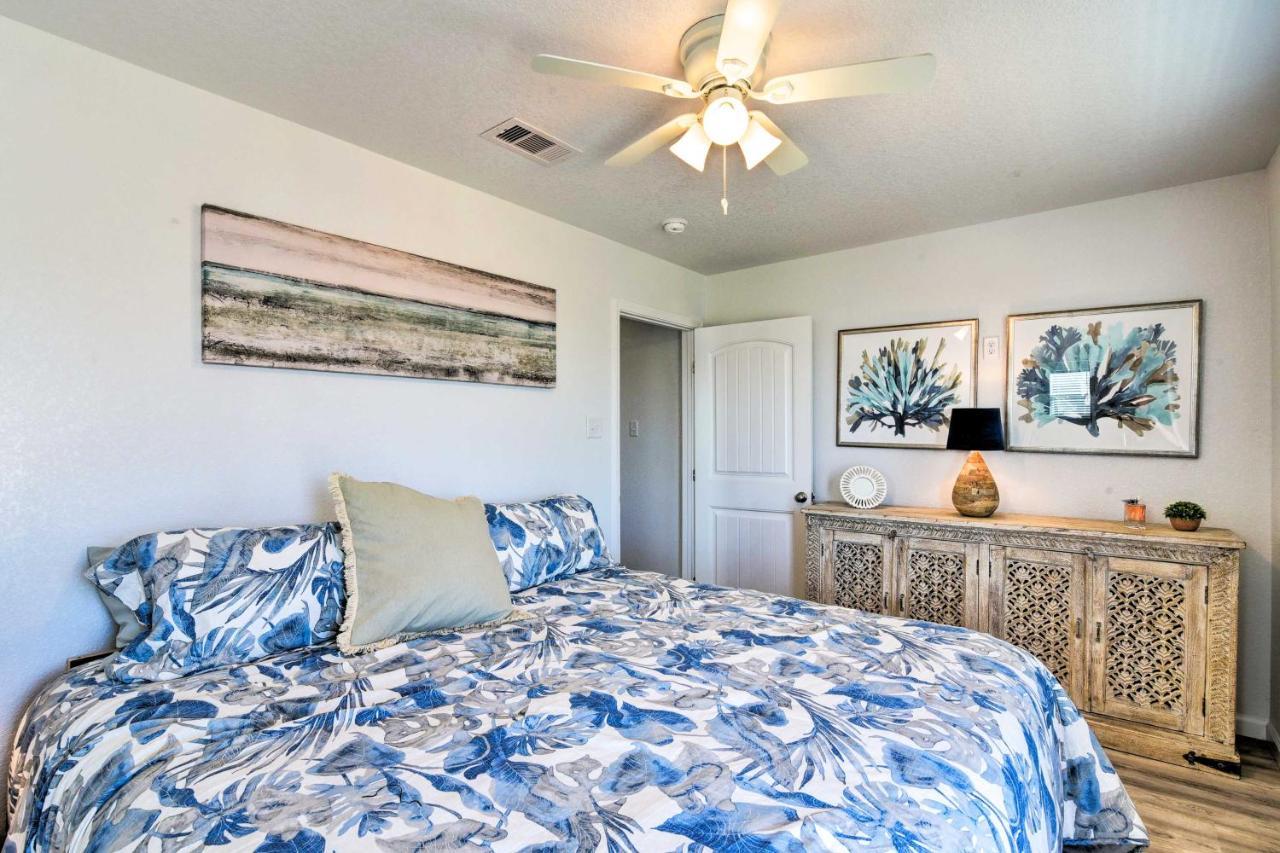 Coastal Surfside Beach House Walk To The Ocean! Eksteriør bilde
